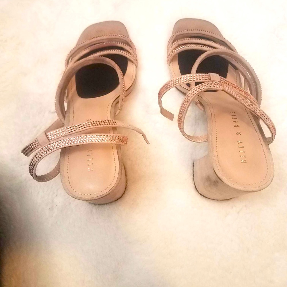 Kelly and Kate Heels